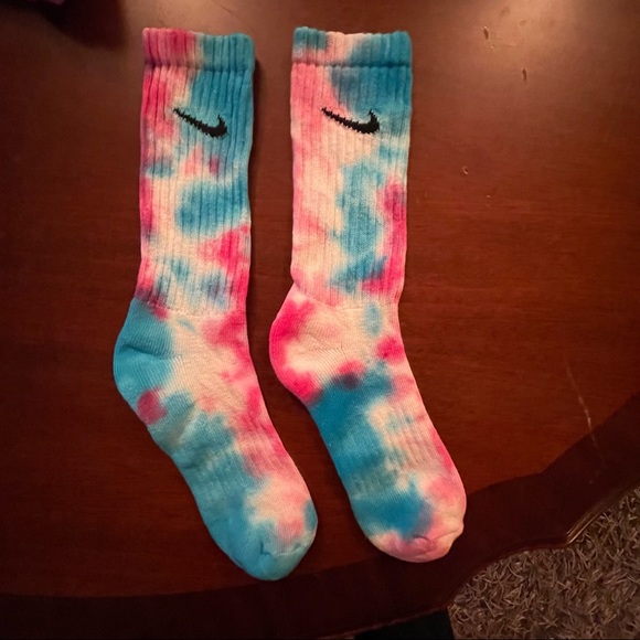 3 pairs of Nike tie dye socks - Picture 5 of 5